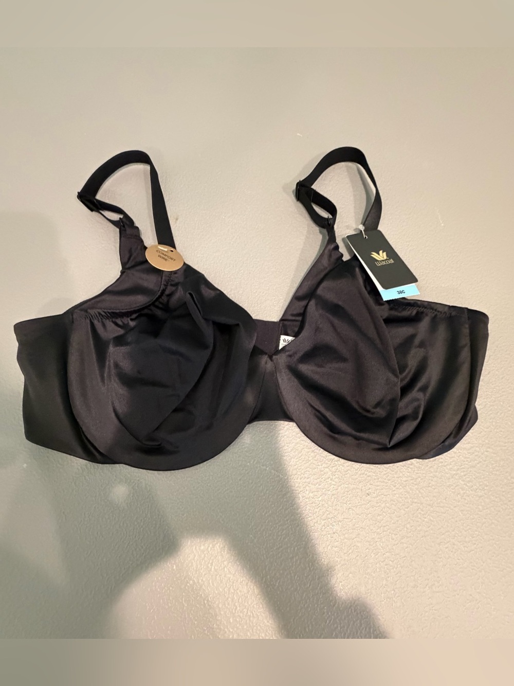 NWT Wacoal Inner Sheen Comfort Underwire Bra 855397 Mid to Full Coverage 38C BLK